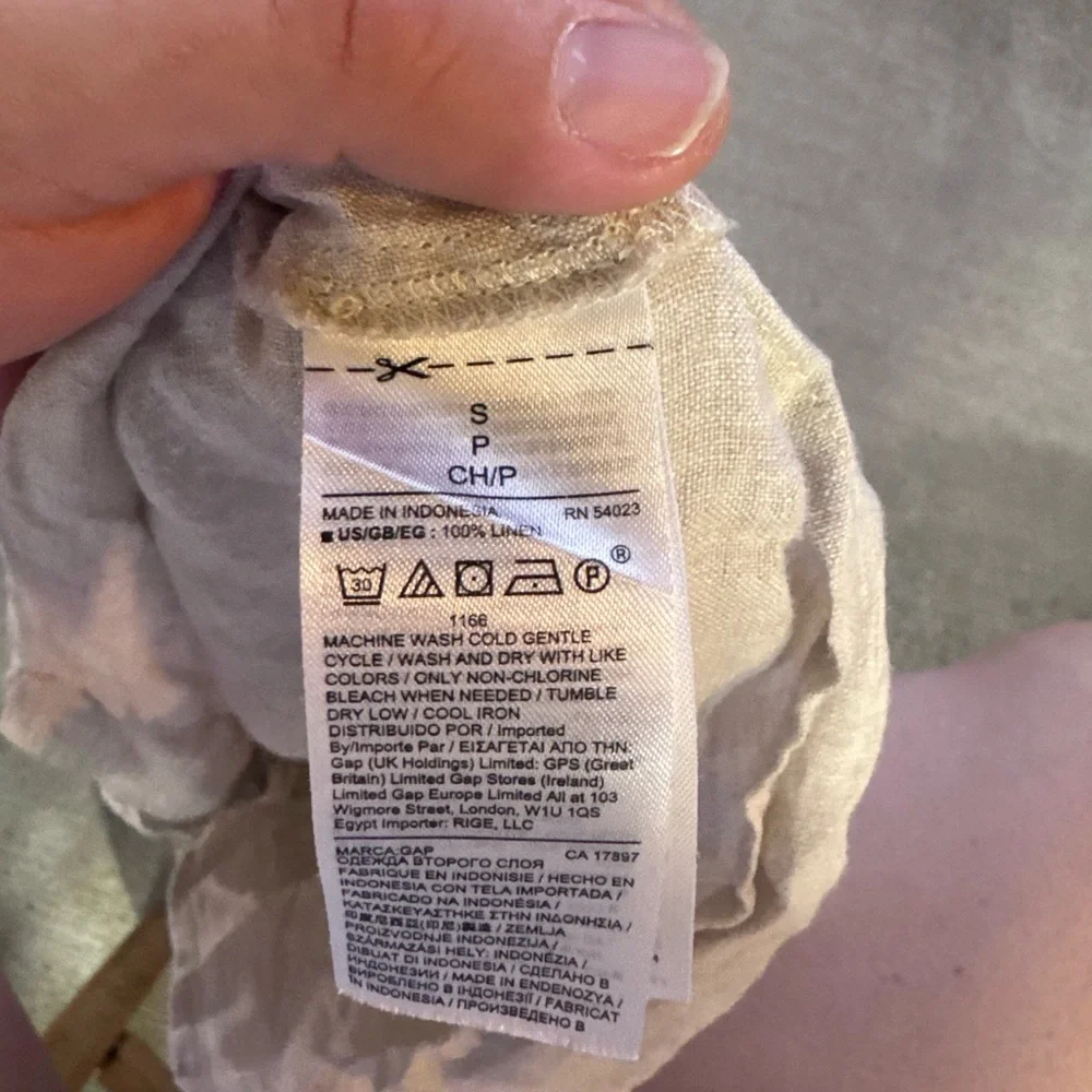 GAP 100% Linen Shirt - Picture 3 of 4